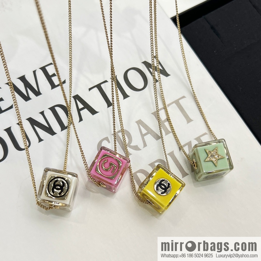 New ☑️ CHANEL Chanel dice 🎲 acrylic necklace