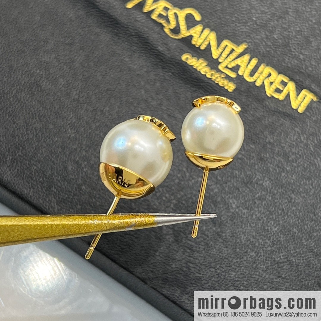 Saint Laurent YSL asymmetric pearl stud earrings