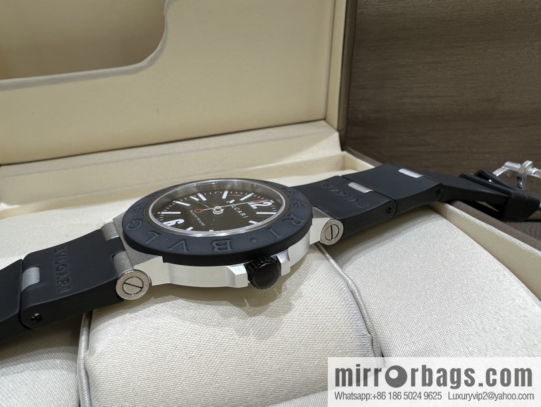 The new generation of Aluminium watches launched by BVLGARI