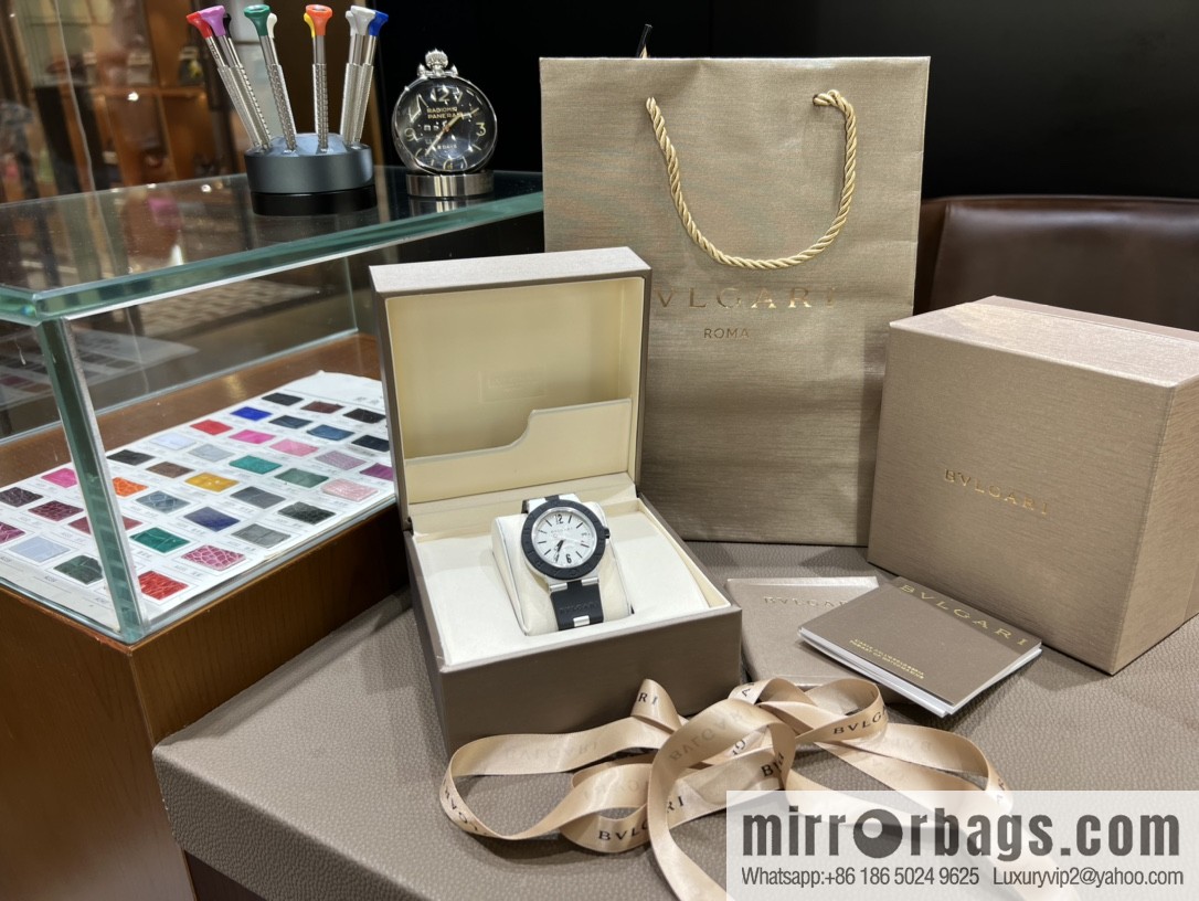 The new generation of Aluminium watches launched by BVLGARI