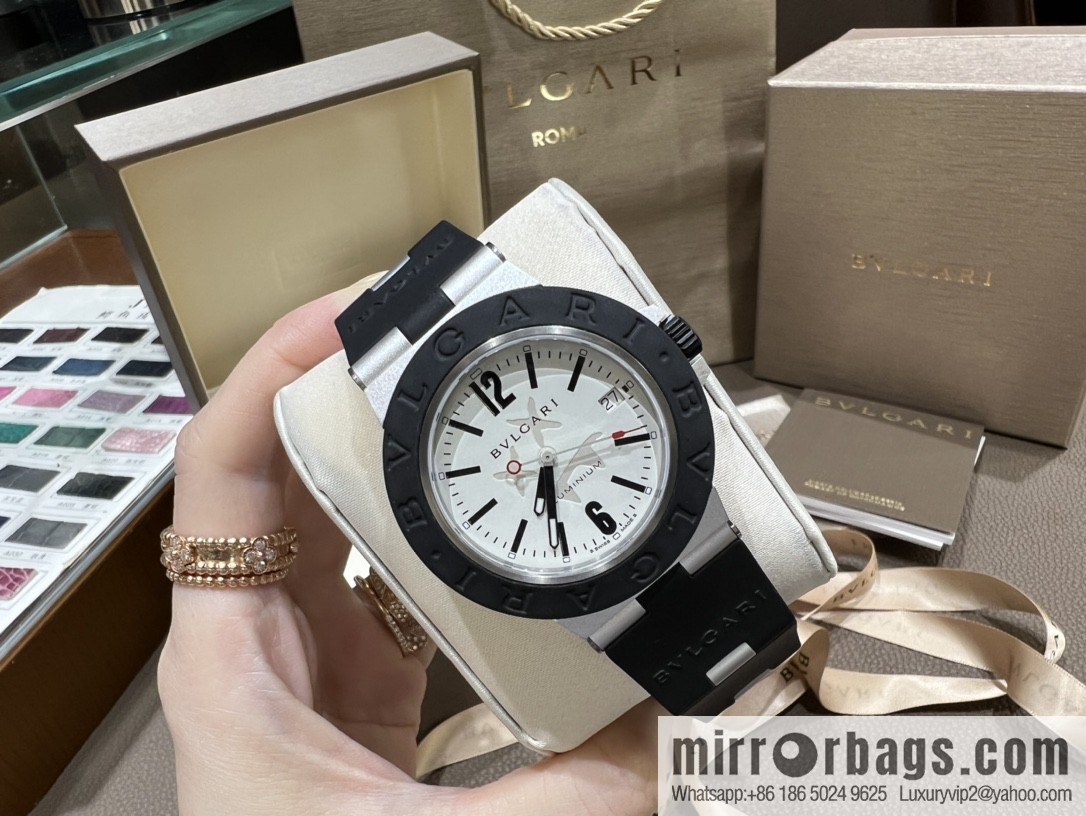 The new generation of Aluminium watches launched by BVLGARI