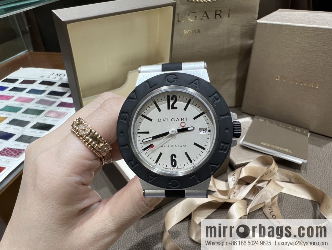 The new generation of Aluminium watches launched by BVLGARI