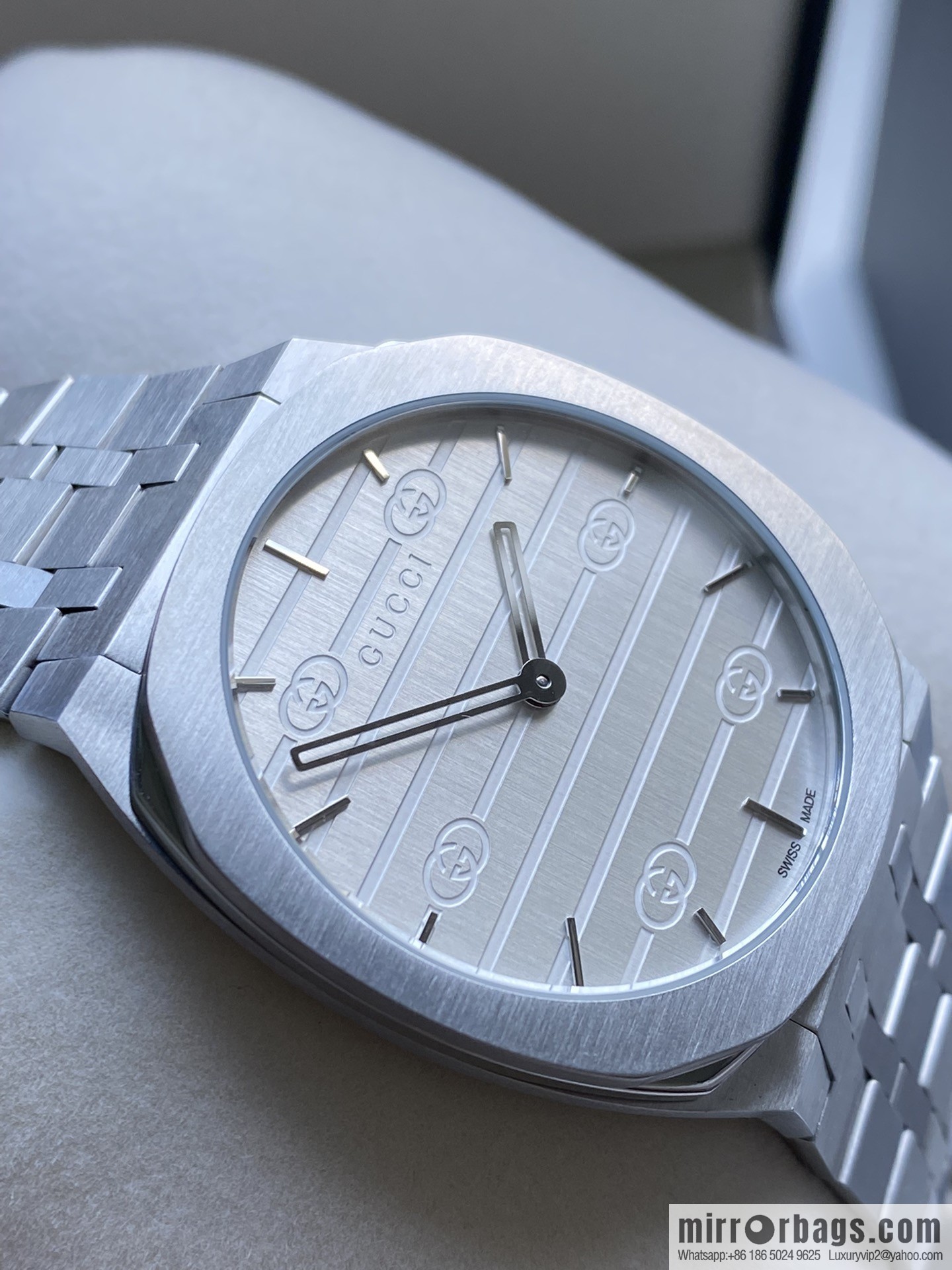 GUCCI Gucci 25H series watch model YA163407