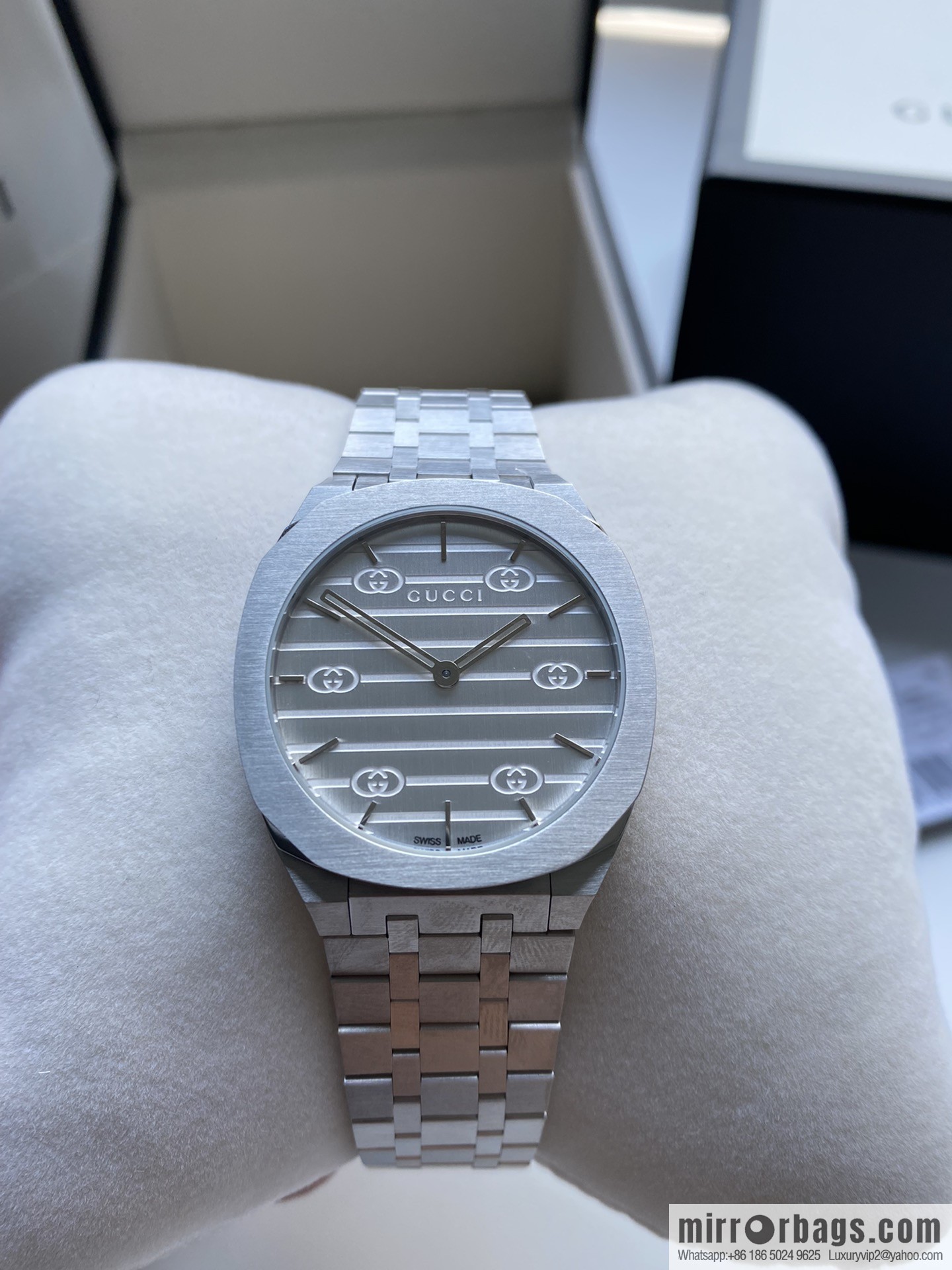 GUCCI Gucci 25H series watch model YA163407