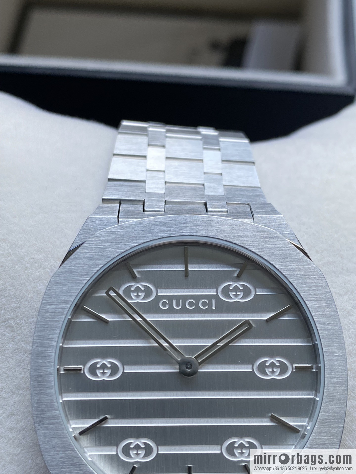 GUCCI Gucci 25H series watch model YA163407