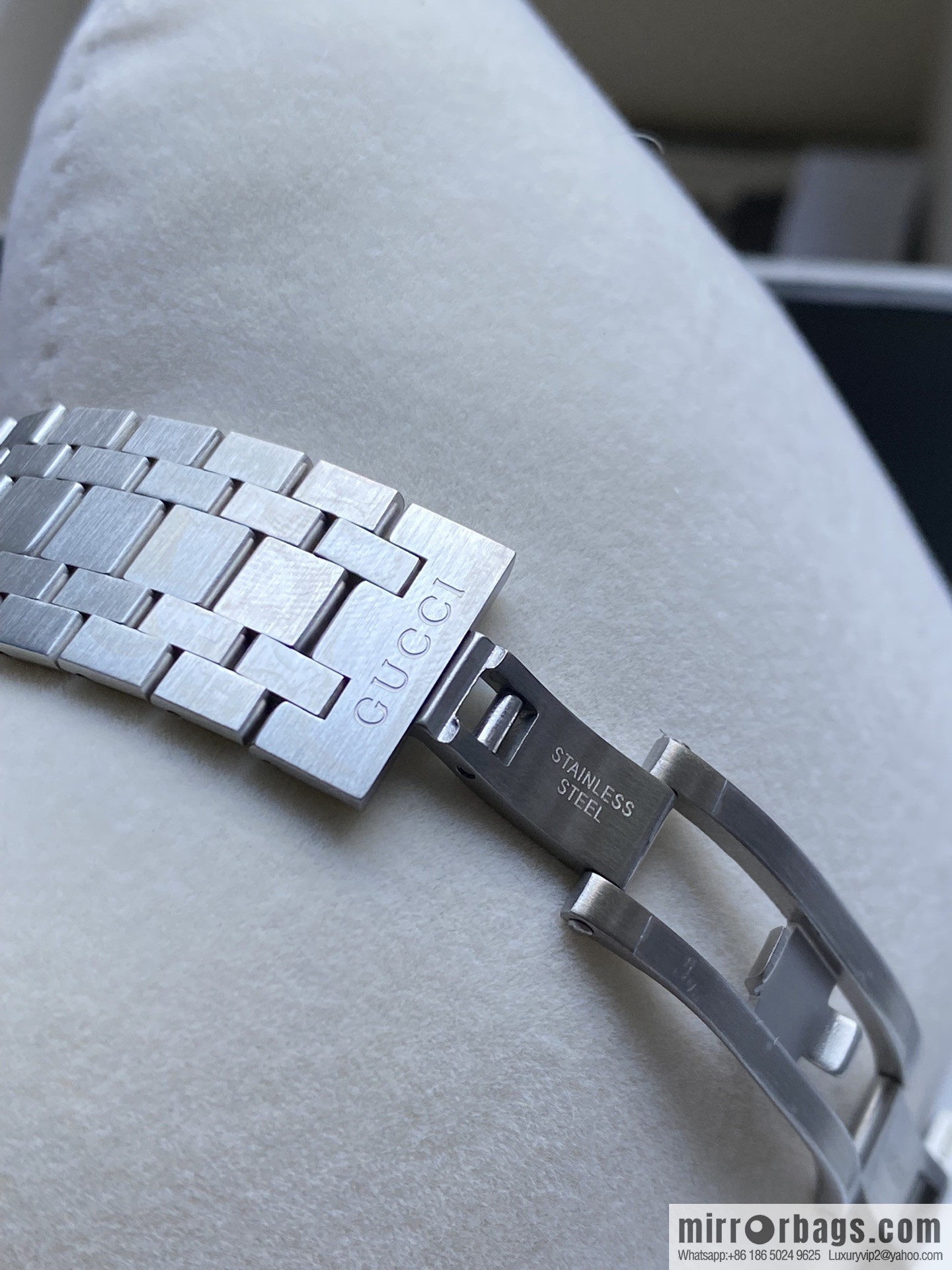 GUCCI Gucci 25H series watch model YA163407