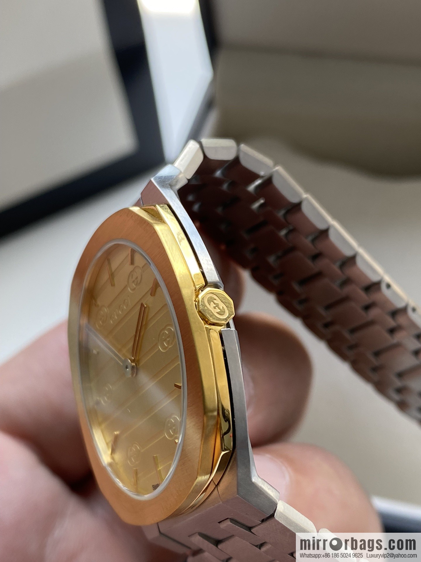 GUCCI Gucci 25H series watch model YA163407