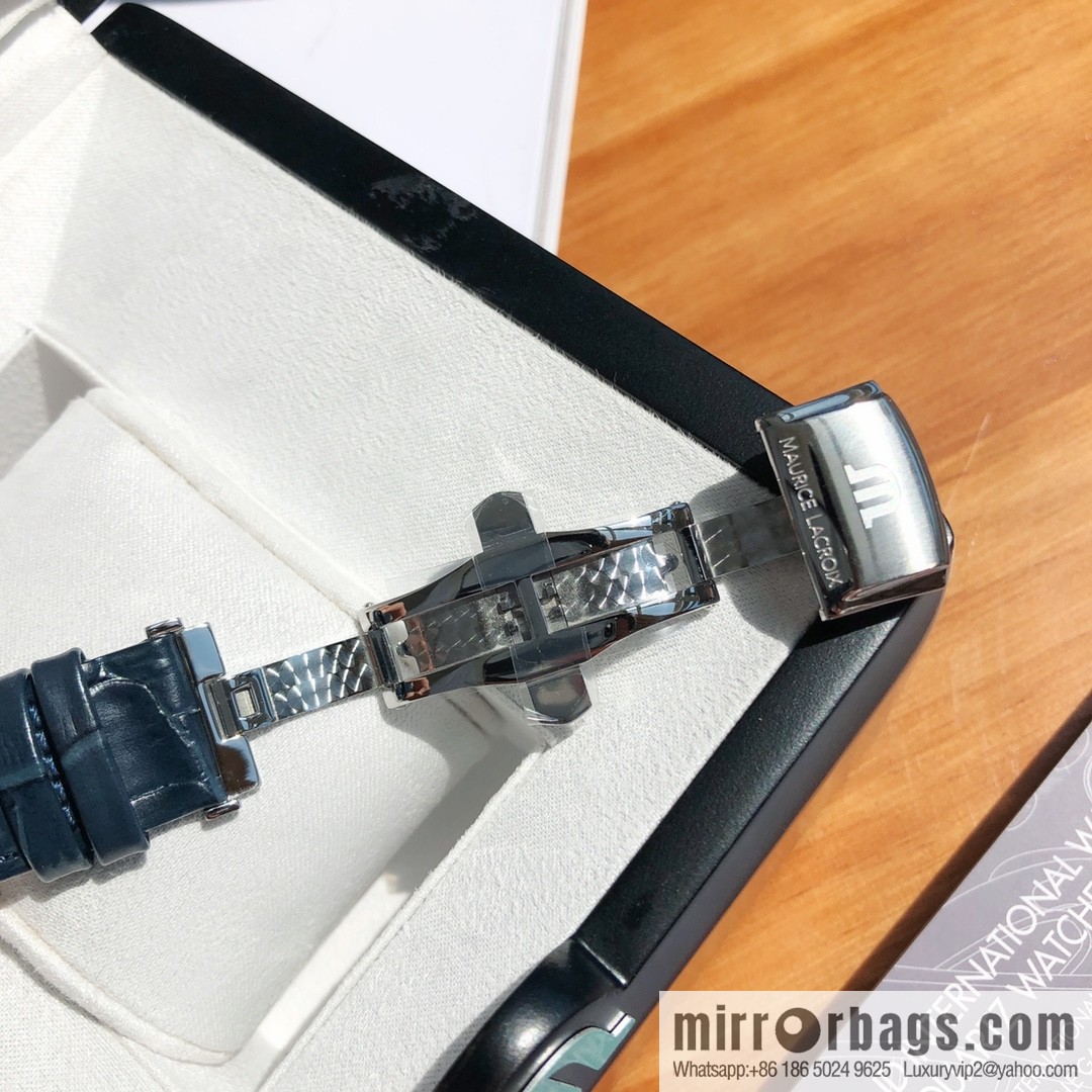 The old Swiss brand Amy launched a new AIKNO series chronograph watch with Swiss ETA quartz movement