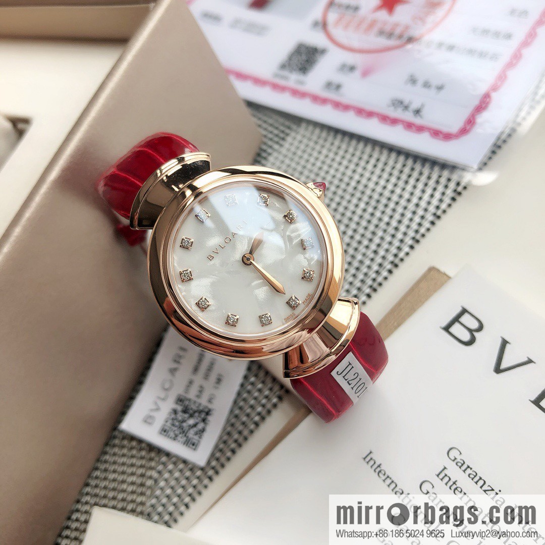 The brand Bulgari launched the DIVAS'DREAM women's quartz watch