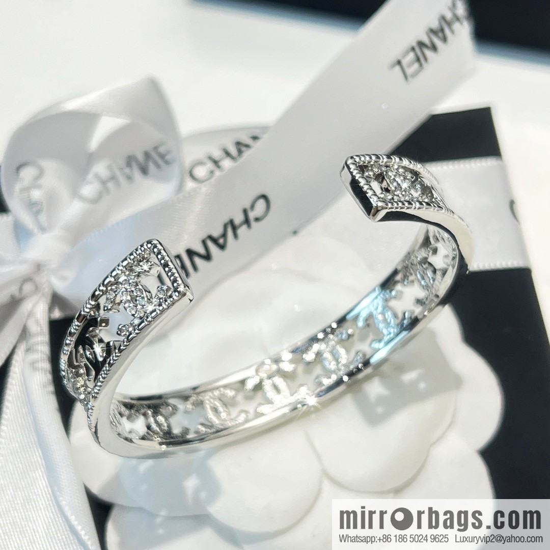 New ☑️ CHANEL Chanel Double C Open Bracelet