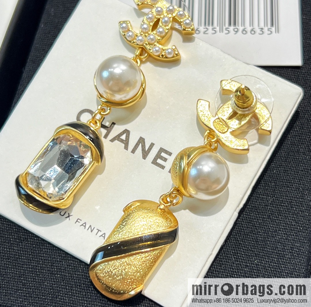 New ☑️ CHANEL Chanel c3 double c square diamond pearl stud earrings