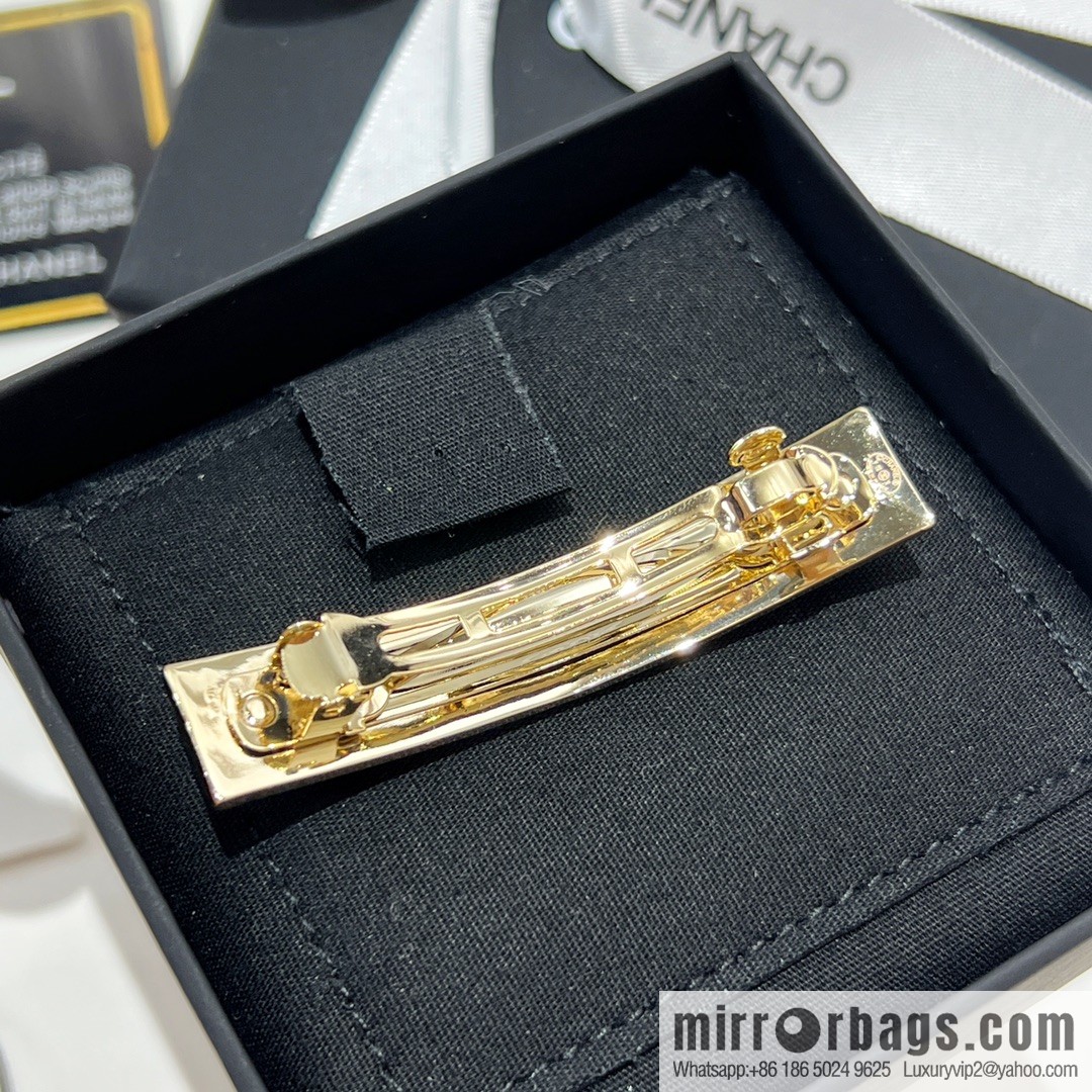 New ☑️ CHANEL Chanel black oil drop letter hairpin hairpin