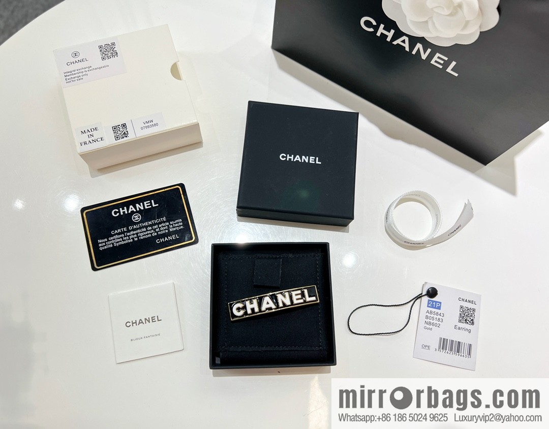 New ☑️ CHANEL Chanel black oil drop letter hairpin hairpin