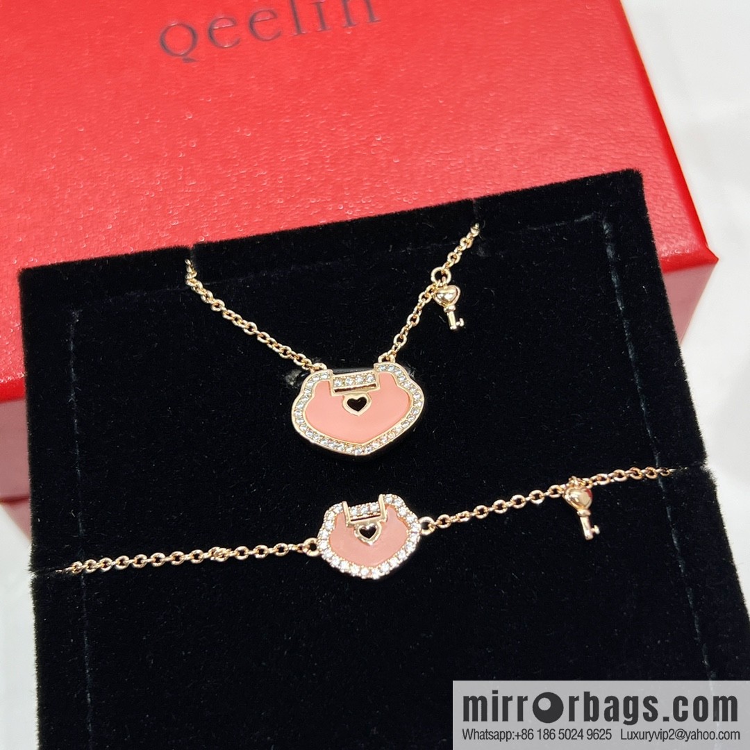 Qeelin Qixi Festival small pink lock bracelet necklace