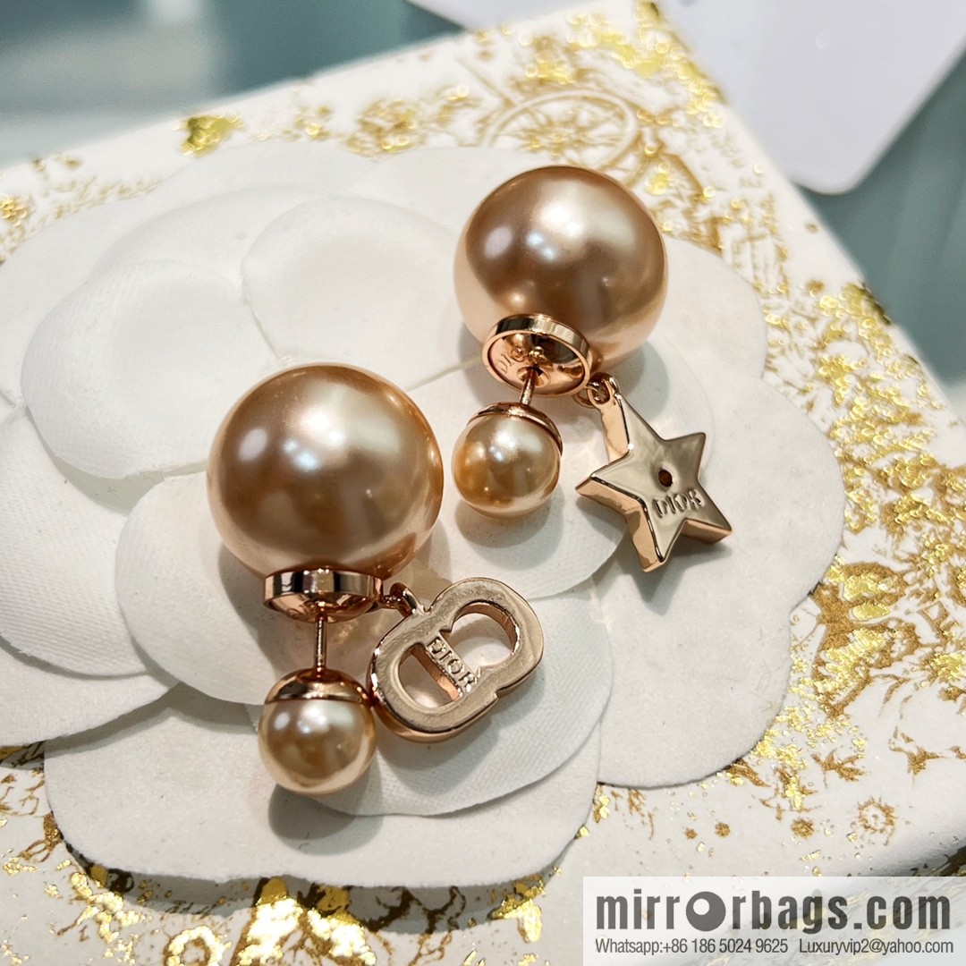 New ☑️ DIOR Dior rose gold CD star size pearl stud earrings