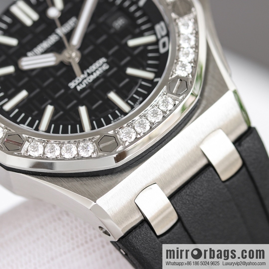 Audemars Piguet, Royal Oak 15710 👺 imported 3120 mechanical movement with mozzarella diamond ring