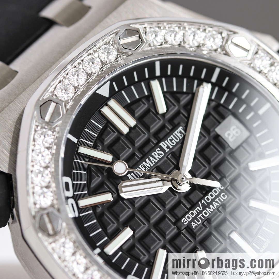 Audemars Piguet, Royal Oak 15710 👺 imported 3120 mechanical movement with mozzarella diamond ring