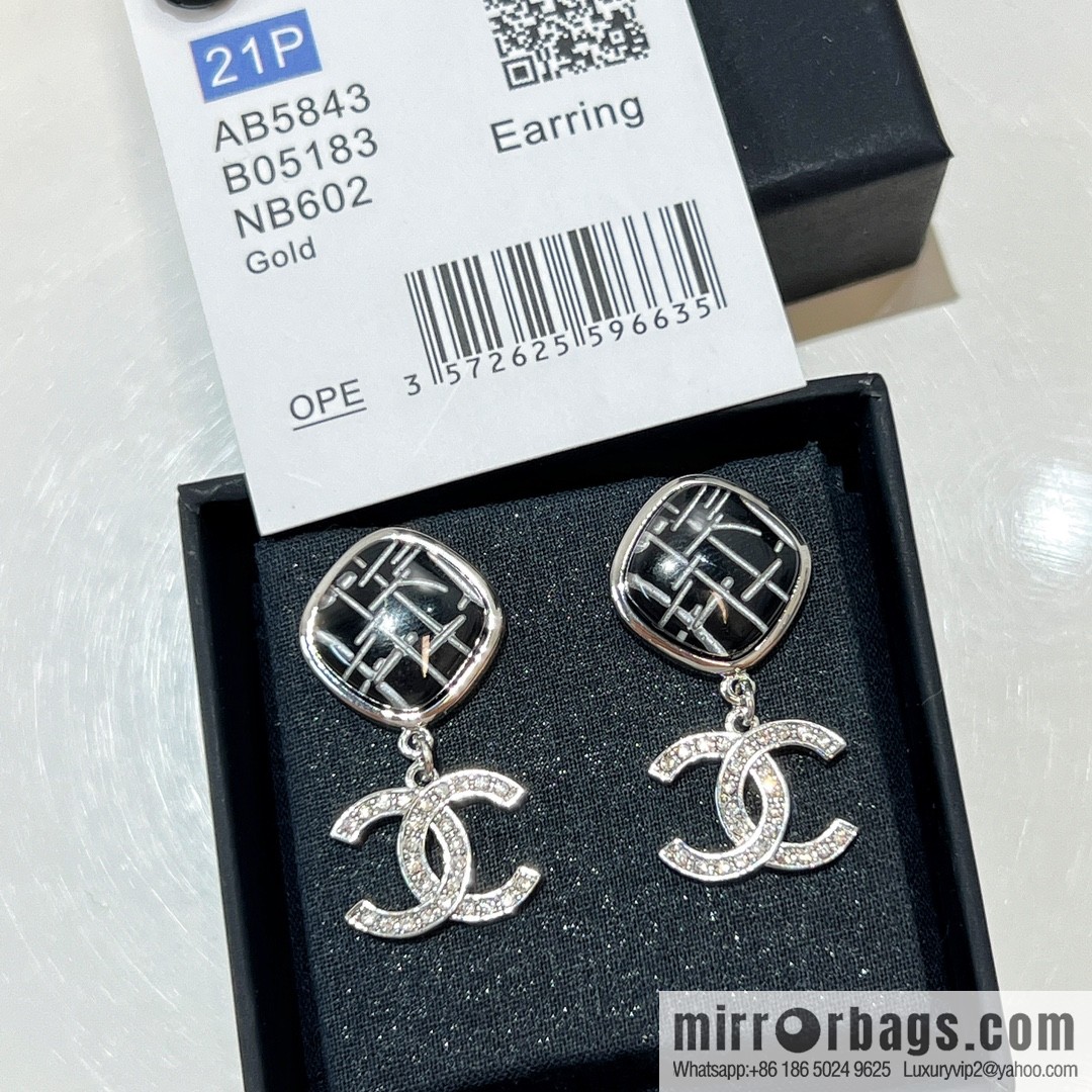 New ☑️ CHANEL Chanel c2 rhombus double c stud earrings