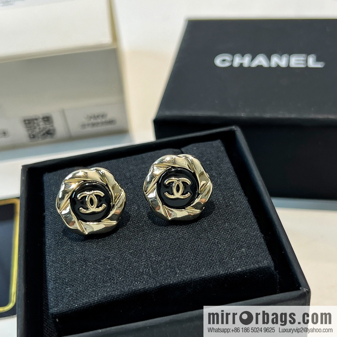 New ☑️ CHANEL Chanel double c black stud earrings