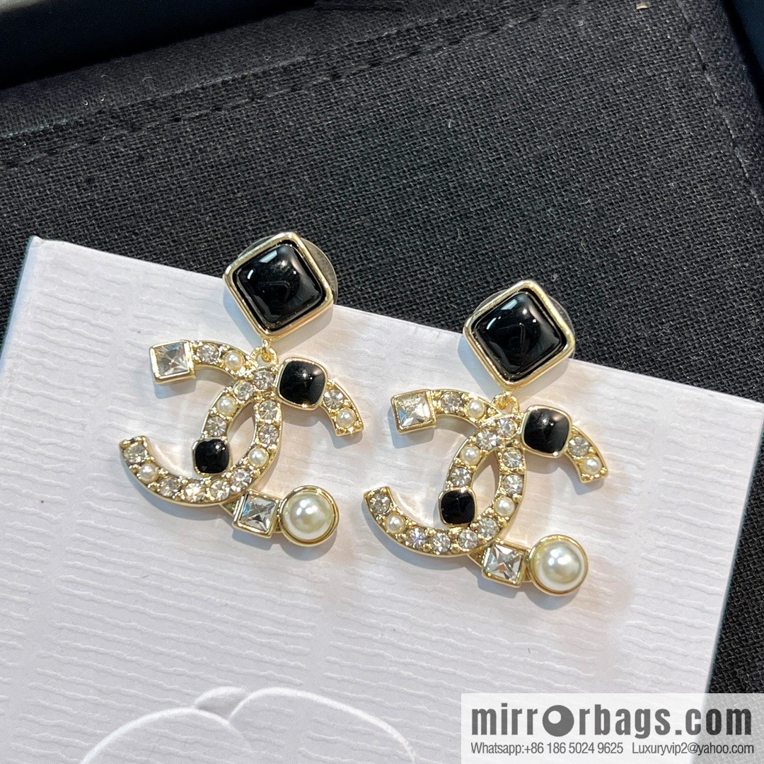 New ☑️ CHANEL Chanel c2 double c black diamond pearl stud earrings