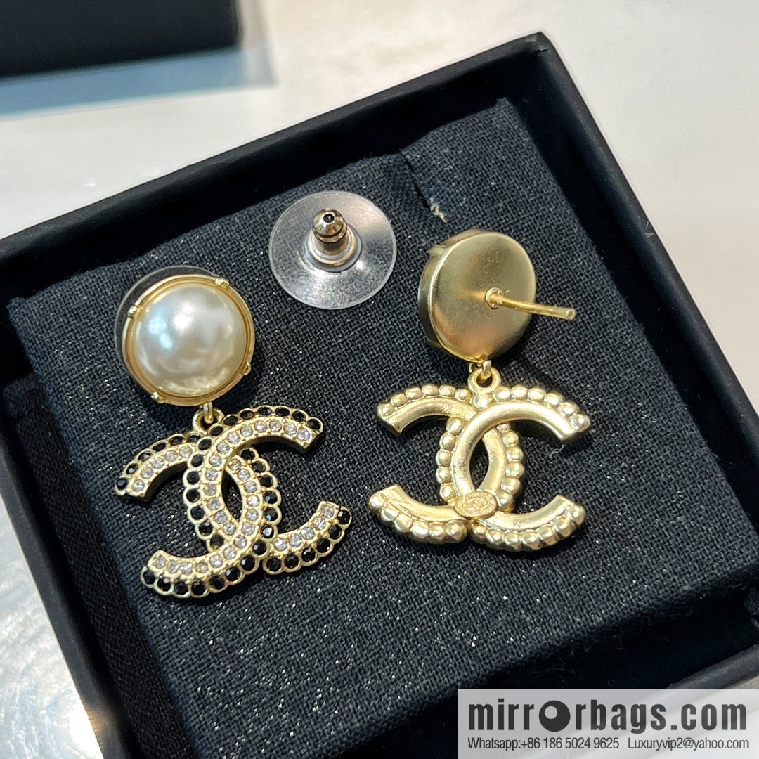 New ☑️ CHANEL Chanel c2 double c pearl black diamond stud earrings