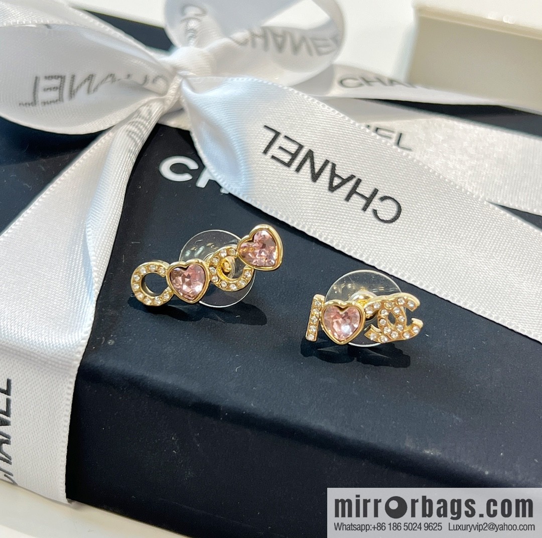 New ☑️ CHANEL Chanel c1 double c pink peach heart earrings