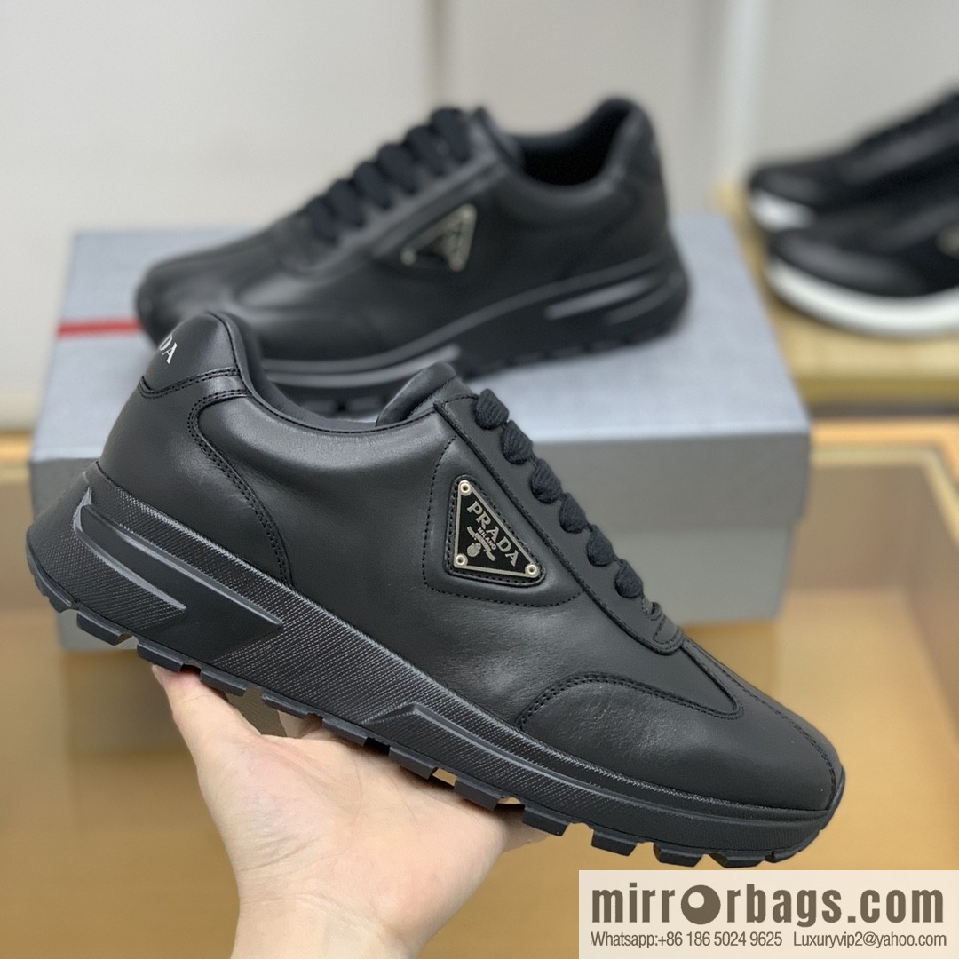 PRADA Prada uses soft leather (fabric), tongue embossed logo letters men's sneakers