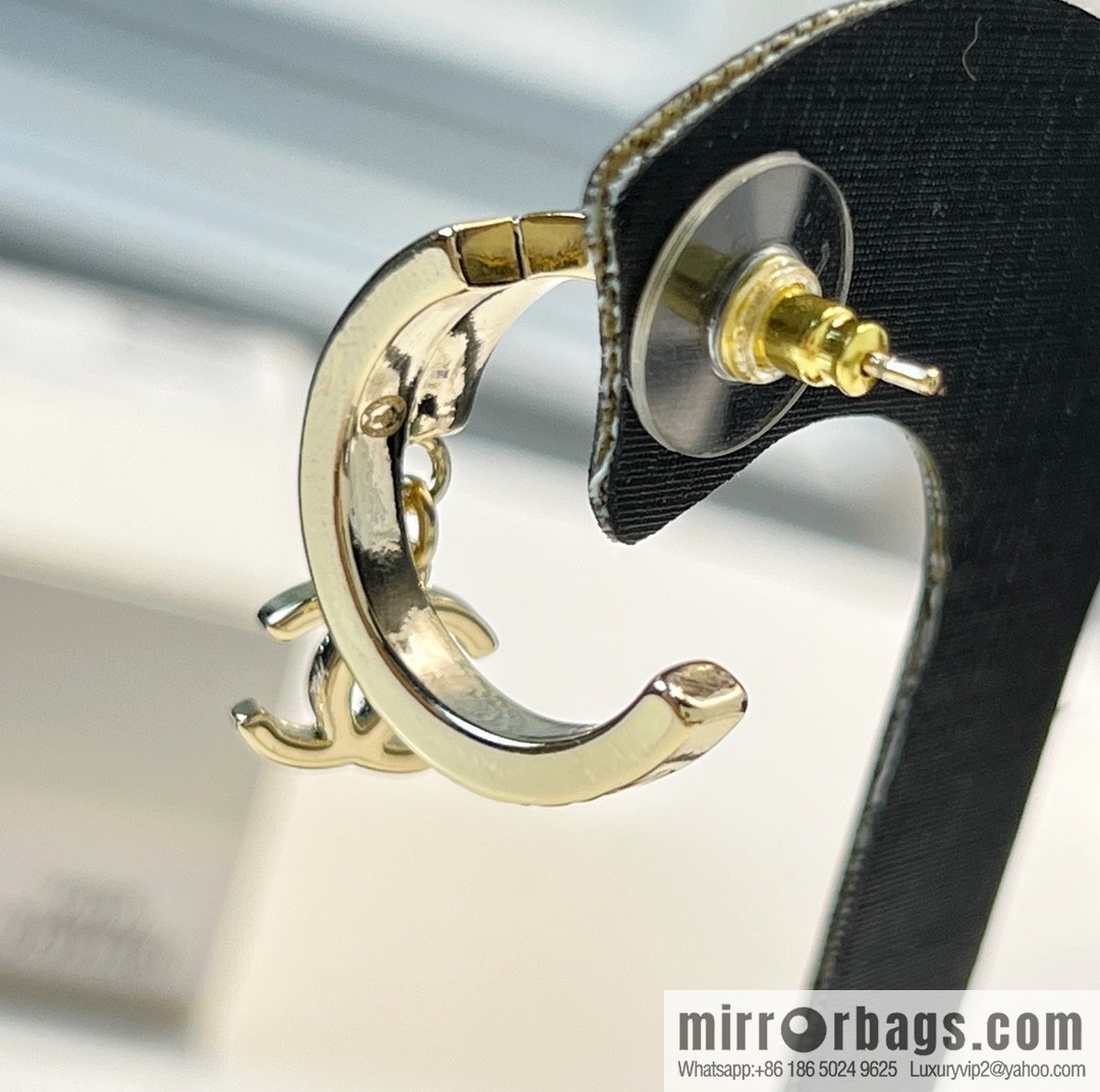 New ☑️ CHANEL Chanel c2 double c full diamond stud earrings
