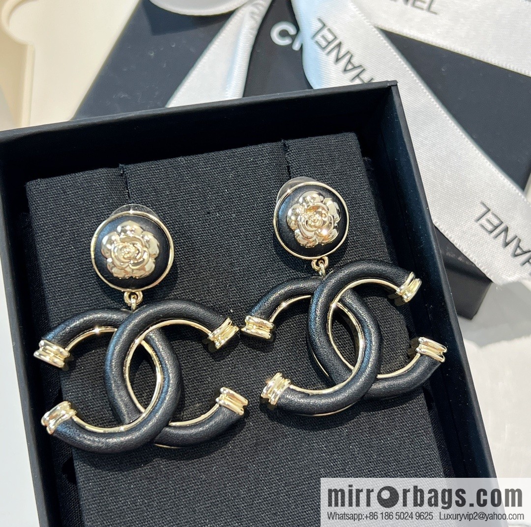 New ☑️ CHANEL Chanel c2 double c black leather camellia stud earrings