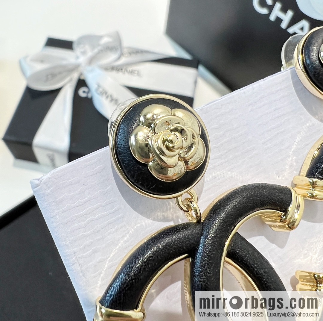 New ☑️ CHANEL Chanel c2 double c black leather camellia stud earrings