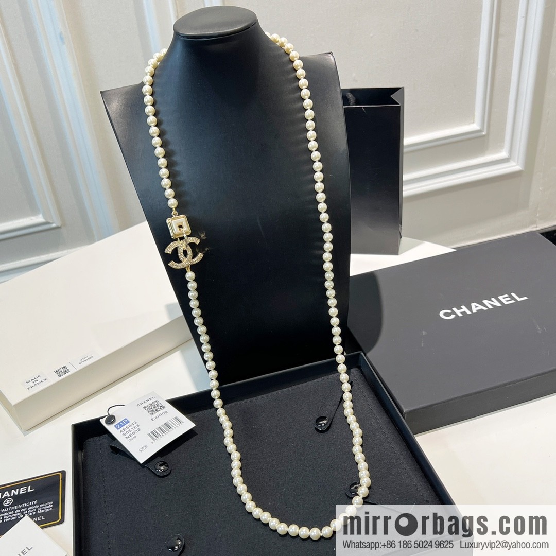 New ☑️ CHANEL Chanel double c full diamond pearl sweater chain necklace