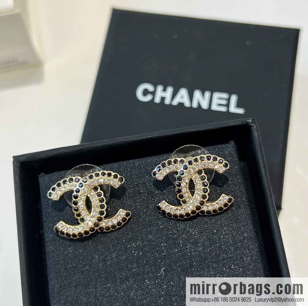 New ☑️ CHANEL Chanel c1 double c black diamond stud earrings