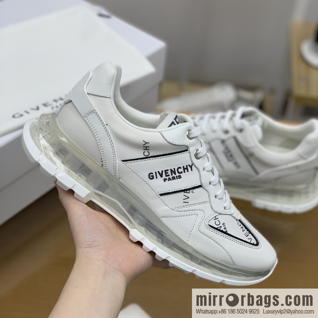 GIVENCHY Givenchy, made of leather, iconic metal buckle 4 G pattern New men's sports Casual Shoes