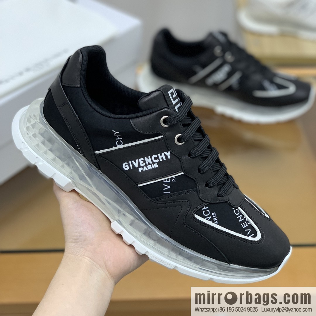 GIVENCHY Givenchy, made of leather, iconic metal buckle 4 G pattern New men's sports Casual Shoes