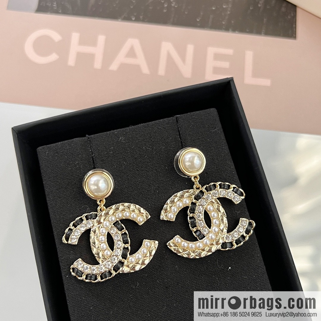 New ☑️ CHANEL Chanel c2 double c black leather rope pearl stud earrings