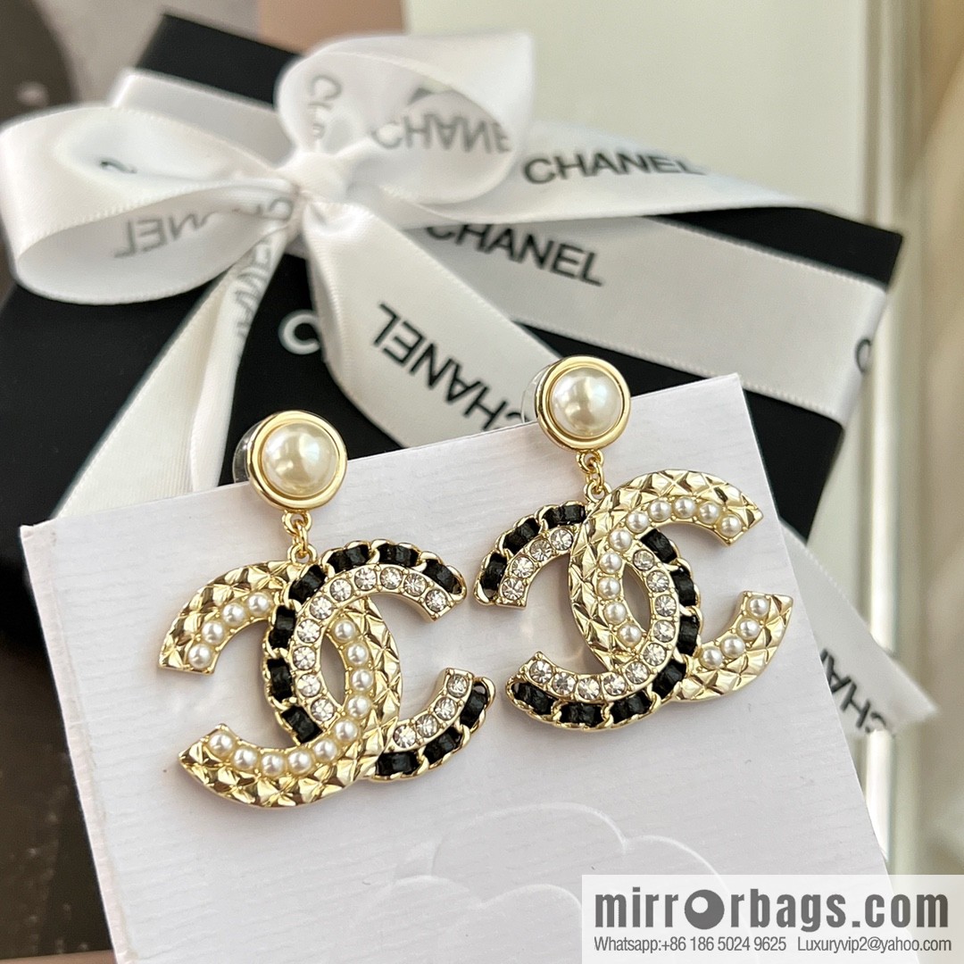 New ☑️ CHANEL Chanel c2 double c black leather rope pearl stud earrings