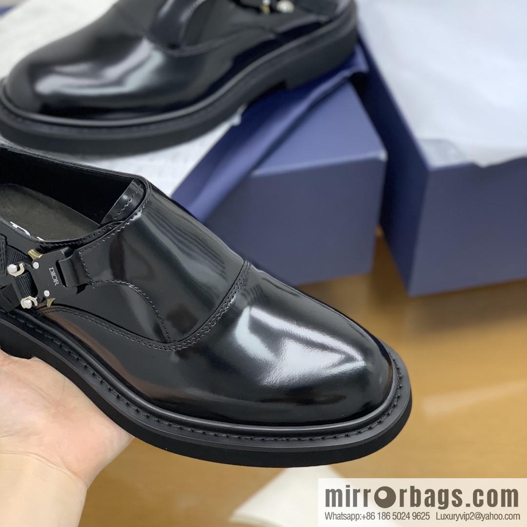 Dior selected leather Munk shoes for men