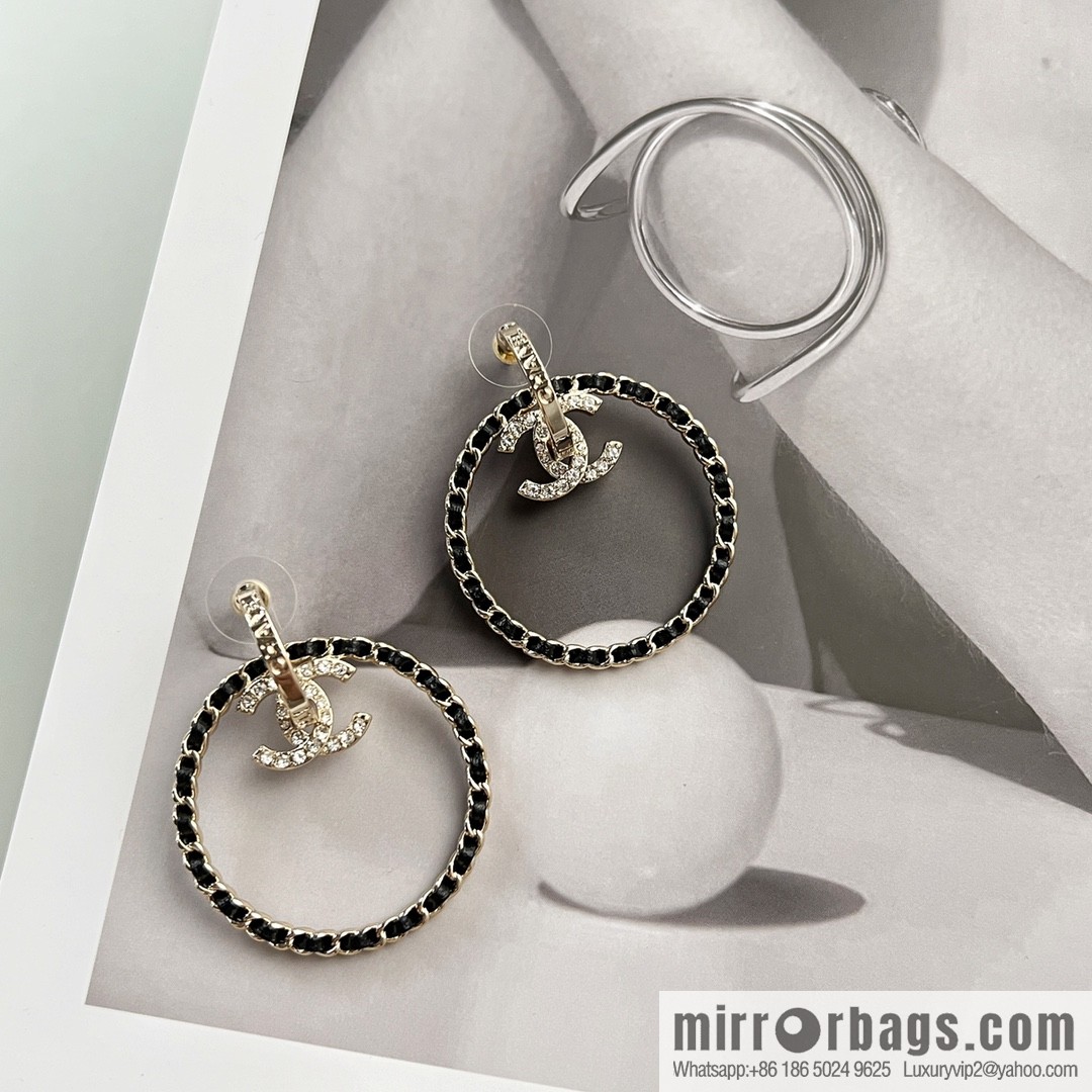 New ☑️ CHANEL Chanel double c black leather rope round stud earrings