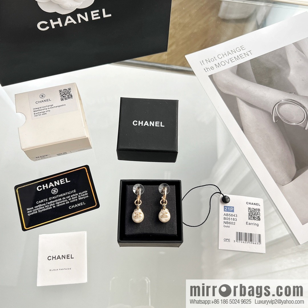 New ☑️ CHANEL Chanel C2 double c pearl stud earrings