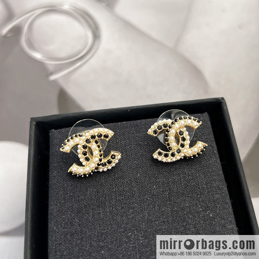 New ☑️ CHANEL Chanel c1 double c pearl black diamond stud earrings