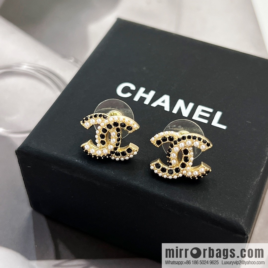 New ☑️ CHANEL Chanel c1 double c pearl black diamond stud earrings