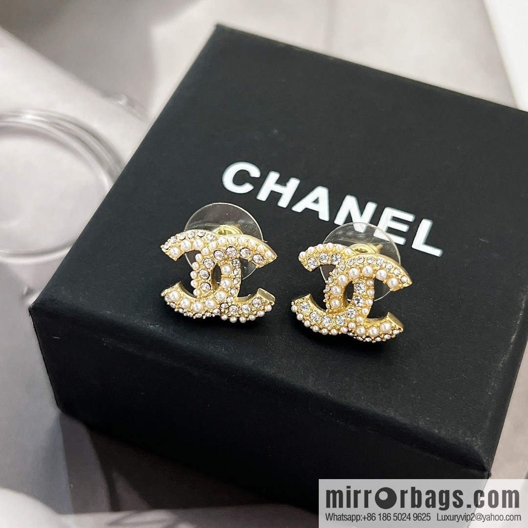 New ☑️ CHANEL Chanel c1 double c pearl black diamond stud earrings