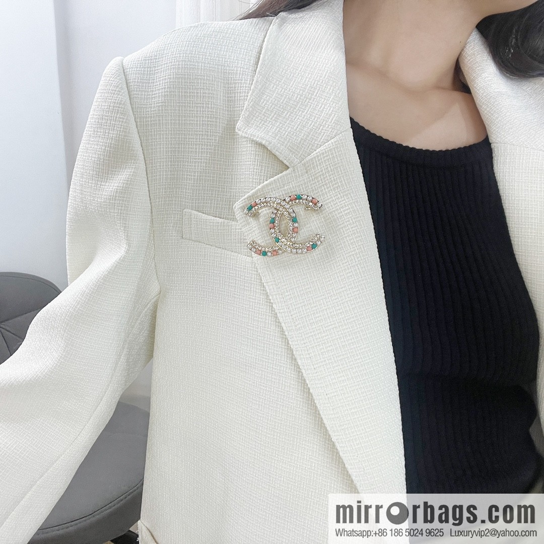 New ☑️ Chanel Chanel double c colored pearl brooch