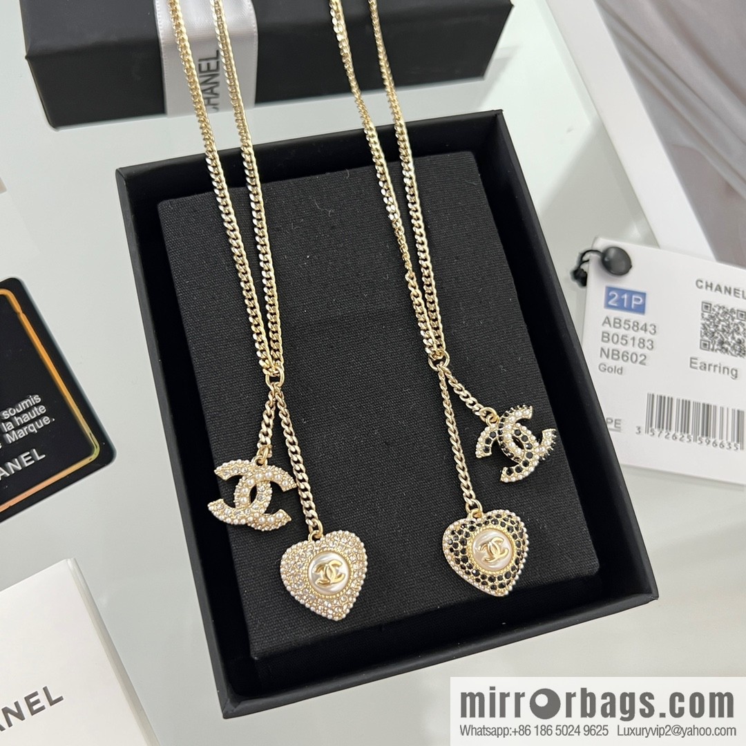 New ☑️ CHANEL Chanel full diamond peach heart double c necklace