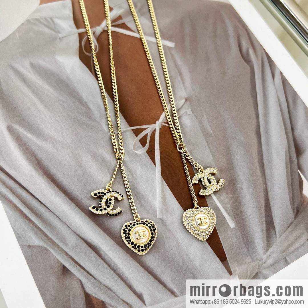 New ☑️ CHANEL Chanel full diamond peach heart double c necklace