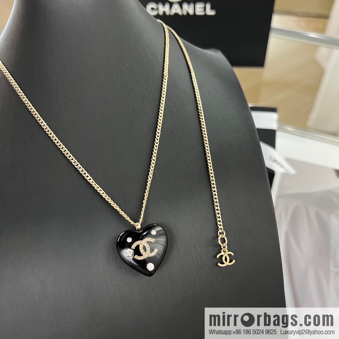 New ☑️ CHANEL Chanel double c black peach heart love necklace earrings