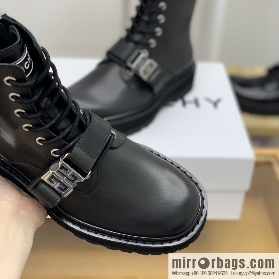 Givenchy Givenchy, men's new bare boots made of calfskin