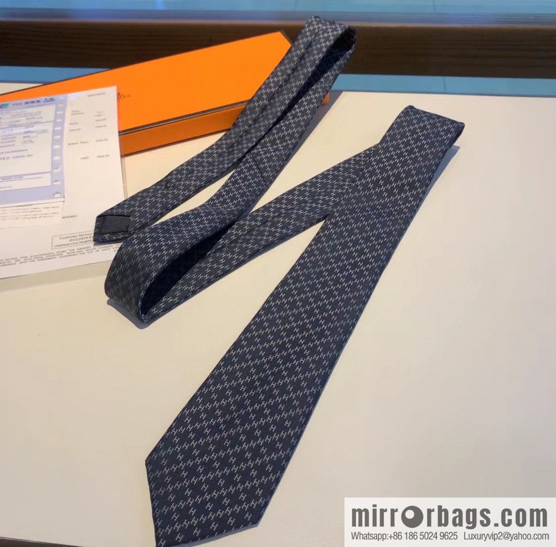 Hermes Men's Rhombus H Plaid 100% Top Twill Silk Tie