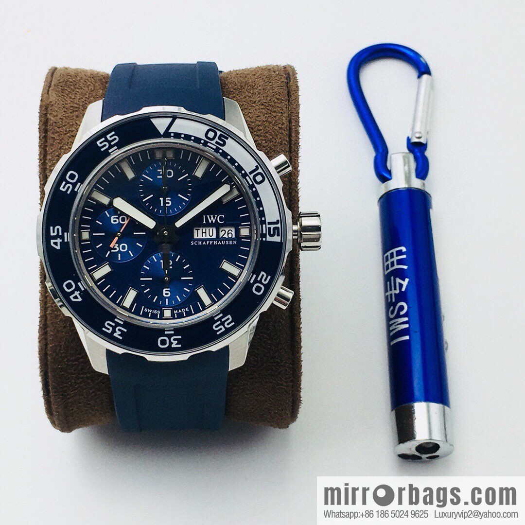 The IWC Ocean Chronograph series is a true diving and chronograph mechanical watch with the Asia-7750 movement