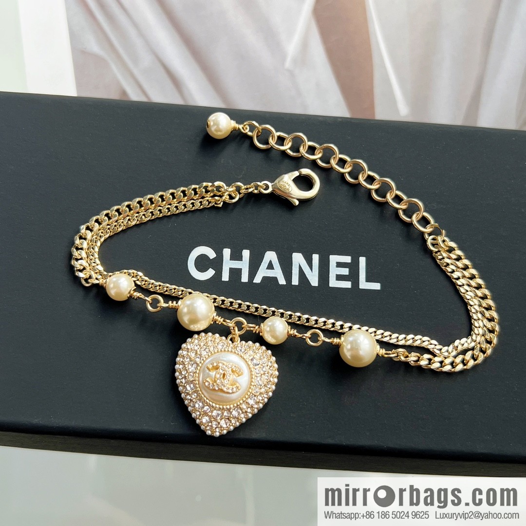 New ☑️ CHANEL Chanel full diamond peach heart double c bracelet